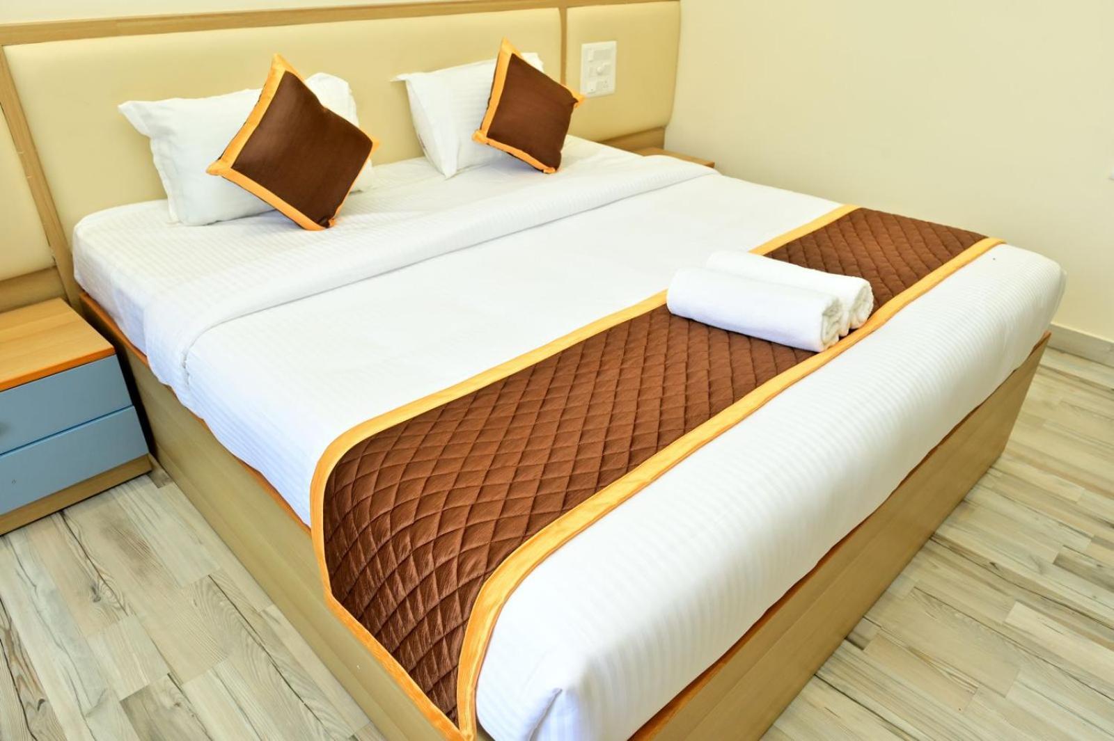 Hometown Sharu'S Inn A Luxury Hotel Чикмагалур Екстер'єр фото