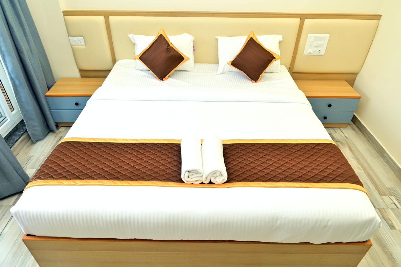 Hometown Sharu'S Inn A Luxury Hotel Чикмагалур Екстер'єр фото